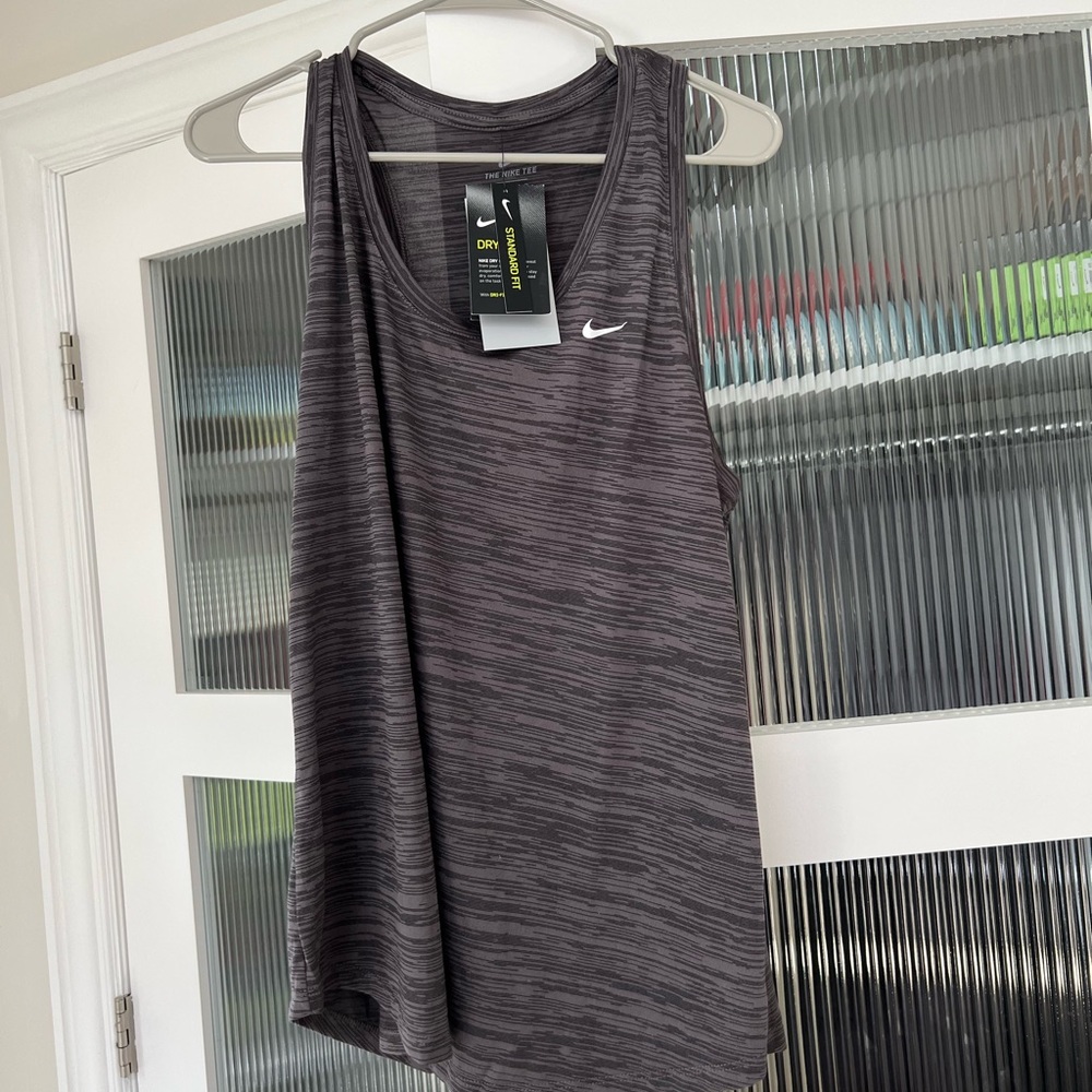 NWT Nike Tank